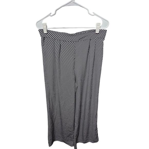 H&M Pants - Black and White Striped Wide Leg Pants - H&M - M